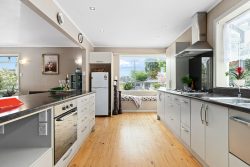 17 Morris Road, Hillcrest, Hamilton, Waikato, 3216, New Zealand