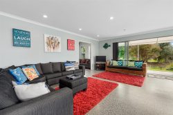 5 Patiki Place, Omaha, Rodney, Auckland, 0986, New Zealand