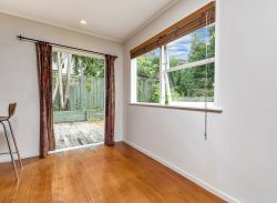 5 McHardy Place, Glenfield, North Shore City, Auckland, 0627, New Zealand