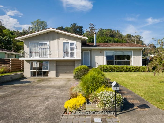 5 Forest Park Lane, Whataupoko, Gisborne, 4010, New Zealand