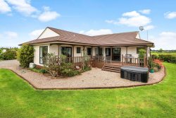 222 Houchens Road, Glenview, Hamilton, Waikato, 3282, New Zealand