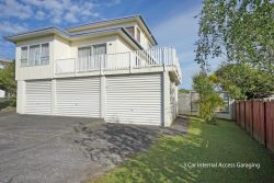 20 Chelsea View Drive, Chatswood, North Shore City, Auckland, 0626, New Zealand