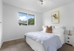 2/129 Spinella Drive, Bayview, North Shore City, Auckland, 0629, New Zealand