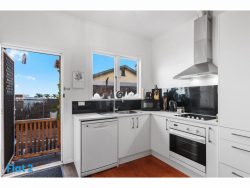 9/27 Mokoia Road, Birkenhead, North Shore City, Auckland, 0626, New Zealand