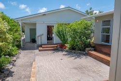 16 De Surville Road, Karikari Peninsula, Far North, Northland, 0483, New Zealand