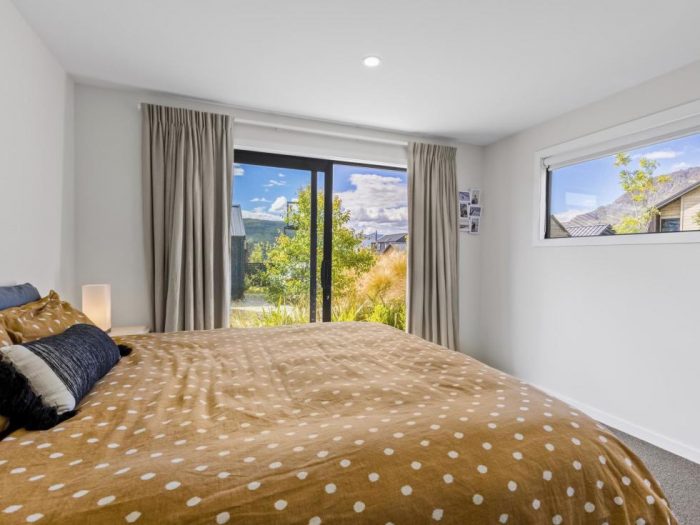 28 McAdam Drive, Jacks Point, Queenstown-Lakes, Otago, 9371, New Zealand