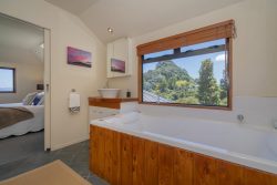 5 Tirinui Crescent, Tairua, Thames-Coromandel, Waikato, 3508, New Zealand