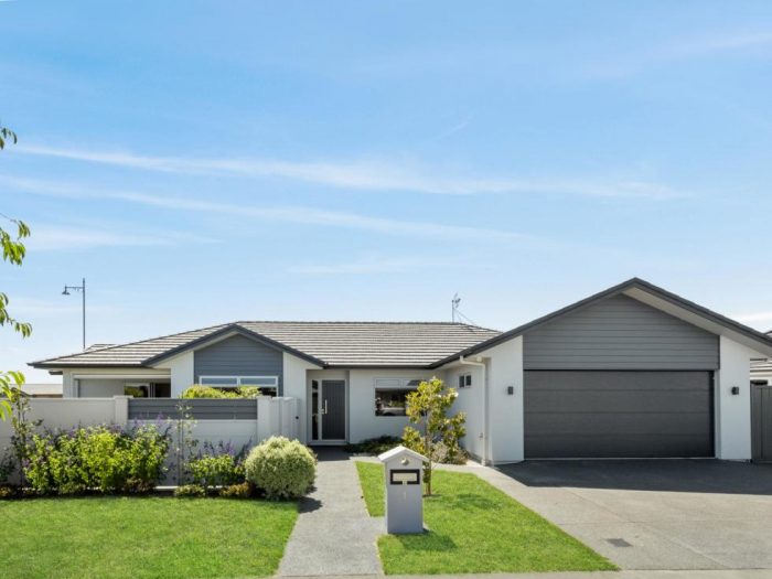 1 Benmore Place, Poraiti, Napier, Hawke’s Bay, 4112, New Zealand