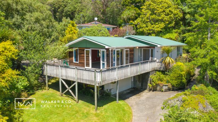 9 Zeala Grove, Stokes Valley, Lower Hutt, Wellington, 5019, New Zealand