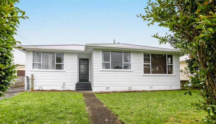 19 Rospeath Crescent, Spotswood, New Plymouth, Taranaki, 4310, New Zealand