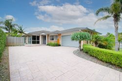 71 Santa Monica Drive, Royal Palms, Papamoa Beach, Tauranga, Bay Of Plenty, 3118, New Zealand