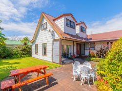 32A Francis Road, Paraparaumu Beach, Kapiti Coast, Wellington, 5032, New Zealand