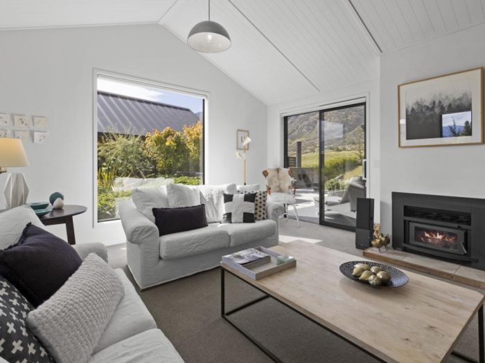 5 Bretby Court, Jacks Point, Queenstown-Lakes, Otago, 9371, New Zealand