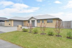 5 Denton Street, Amberley, Hurunui, Canterbury, 7410, New Zealand