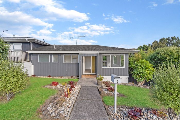 6 Ellice Road, Totara Vale, North Shore City, Auckland, 0629, New Zealand