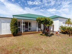 200 Mayfair Avenue, Whangamata, Thames-Coromandel, Waikato, 3620, New Zealand