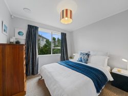 1 Stroud Way, Newlands, Wellington, 6037, New Zealand