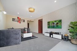 1/8 McInnes Road, Weymouth, Manukau City, Auckland, 2103, New Zealand