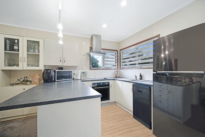 1/8 McInnes Road, Weymouth, Manukau City, Auckland, 2103, New Zealand