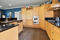 6 Meadowbank Court, Huntington, Hamilton, Waikato, 3210, New Zealand