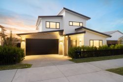 24 Pampas Drive, Milldale, Rodney, Auckland, 0992, New zealand