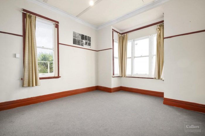 74 Heriot Row, North Dunedin, Dunedin, Otago, 9016, New Zealand