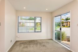 16/68 Fonteyn Street, Avondale, Auckland, 1026, New Zealand