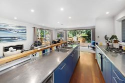 47 Wood Bay Road, Titirangi, Waitakere City, Auckland, 0604, New Zealand