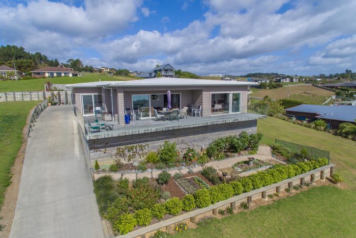 6 Christine Drive, Coopers Beach, Far North, Northland, 0420, New Zealand