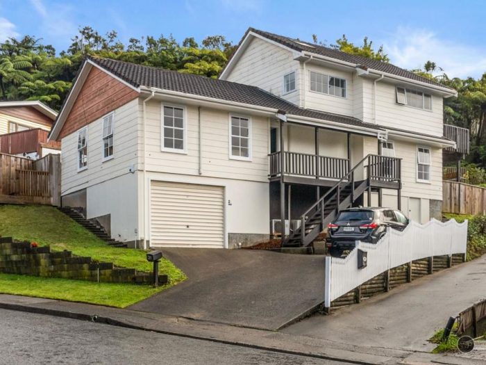 21 Gainsborough Grove, Belmont, Lower Hutt, Wellington, 5010, New Zealand