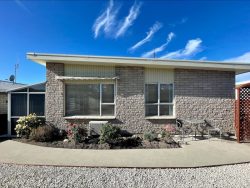 2/9 Oxford Street, Timaru, Canterbury, 7910, New Zealand