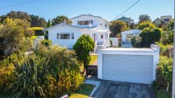 20 Sea View Road, Leigh, Rodney, Auckland, 0985, New Zealand