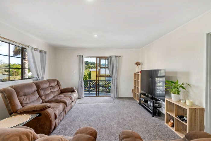 1/3 Vernon Shaw Place, Warkworth, Rodney, Auckland, 0910, New Zealand