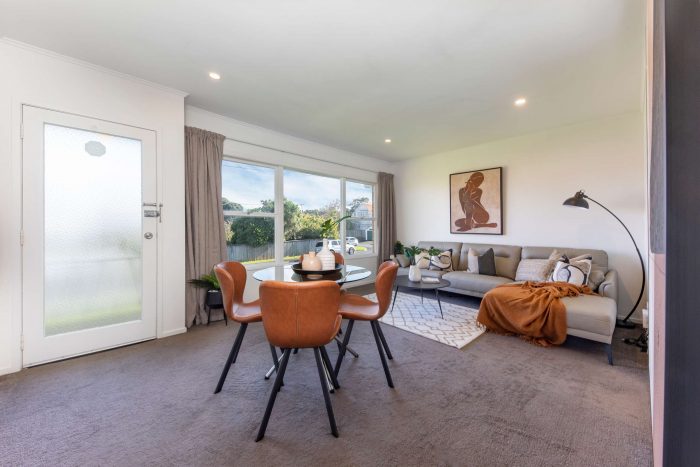 2/9 Clarke Road, Onehunga, Auckland, 1061, New Zealand