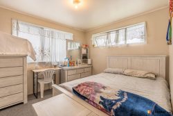 2/10 Ebenezer Way, Clendon Park, Manukau City, Auckland, 2103, New Zealand