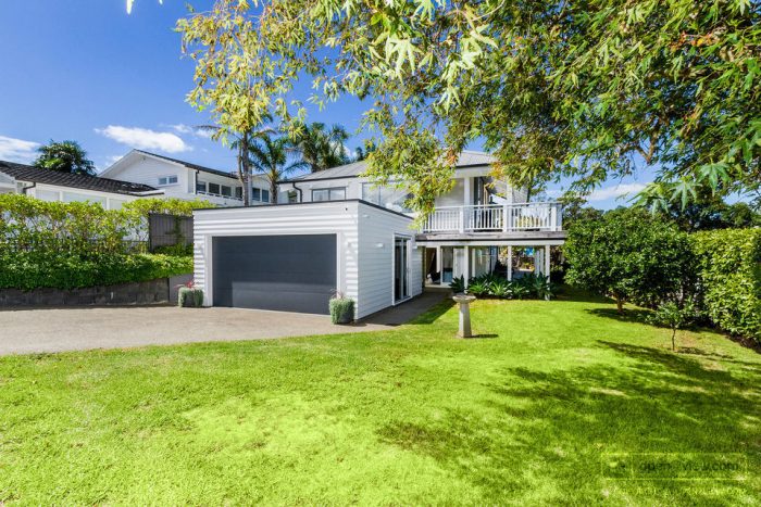 11 Eric Price Avenue, Takapuna, North Shore City, Auckland, 0620, New Zealand