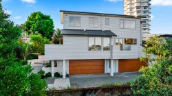 18A Sylvan Park Avenue, Milford, North Shore City, Auckland, 0620, New Zealand