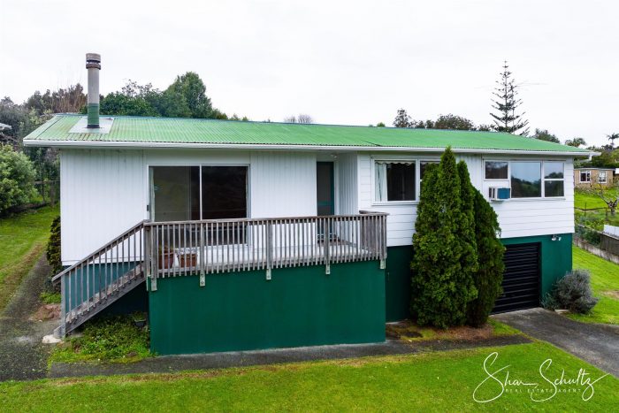 212 Hurndall Street, Maungaturoto, Kaipara, Northland, 0520, New Zealand