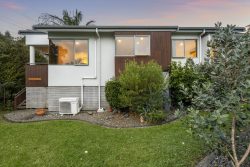 8/17 Matata Street, Blockhouse Bay, Auckland, 0600, New Zealand