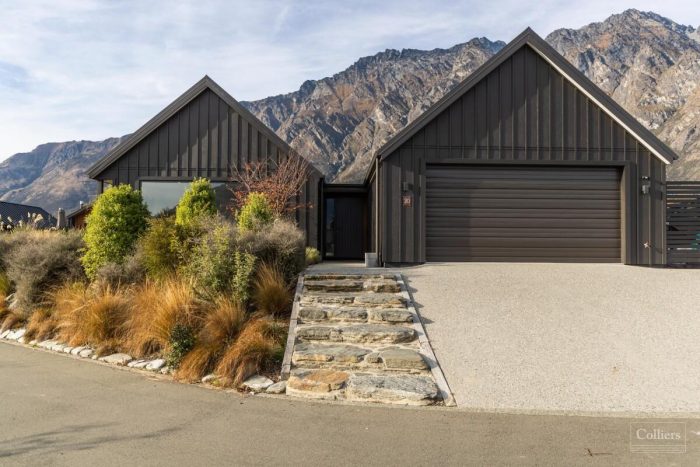 30 McAdam Drive, Jacks Point, Queenstown-Lakes, Otago, 9371, New Zealand