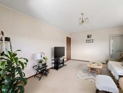 1/20 Shakespeare Road, Milford, North Shore City, Auckland, 0620, New Zealand