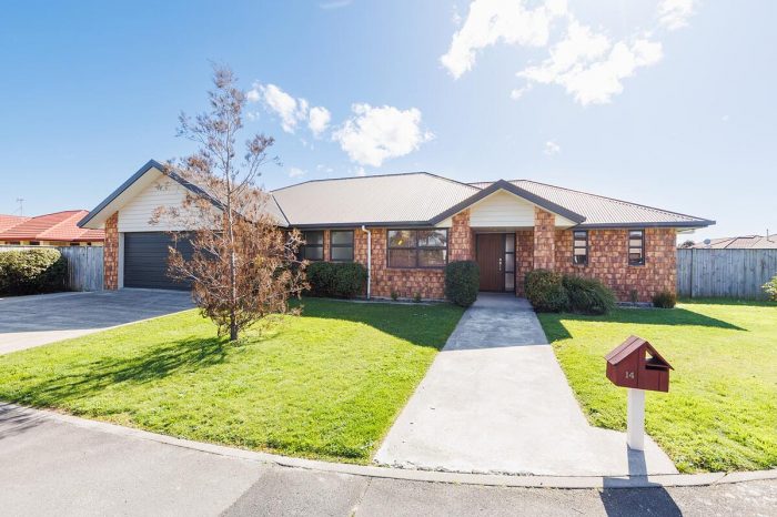 14 Orlando Way, Kelvin Grove, Palmerston North, Manawatu / Whanganui, 4414, New Zealand