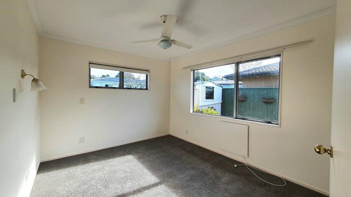 9 St Johns Close, Feilding, Manawatu, Manawatu / Whanganui, 4702, New Zealand