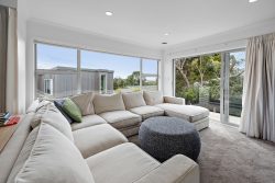 54 Aberdeen Road, Campbells Bay, North Shore City, Auckland, 0620, New Zealand