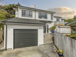 12A Trinidad Crescent, Grenada Village, Wellington, 6037, New Zealand