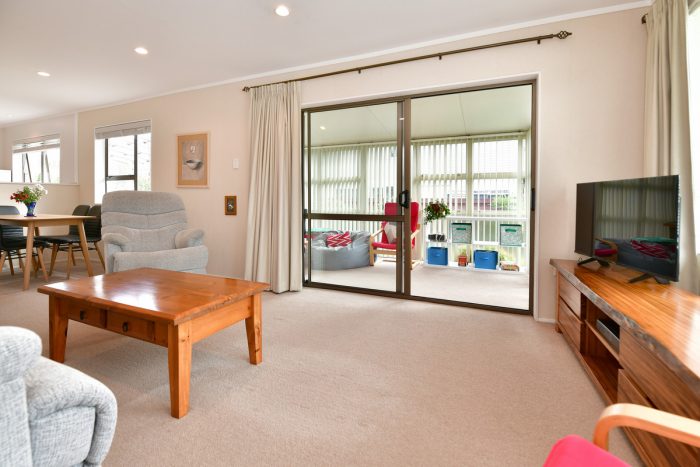 1/438 Hibiscus Coast Highway, Orewa, Rodney, Auckland, 0931, New Zealand