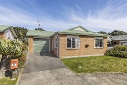 7 Pohutukawa Grove, Titahi Bay, Porirua, Wellington, 5022, New Zealand