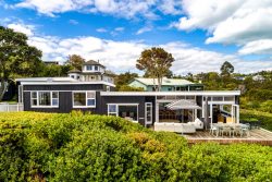 41 Coromandel Road, Oneroa, Waiheke Island, Auckland, 1081, New Zealand