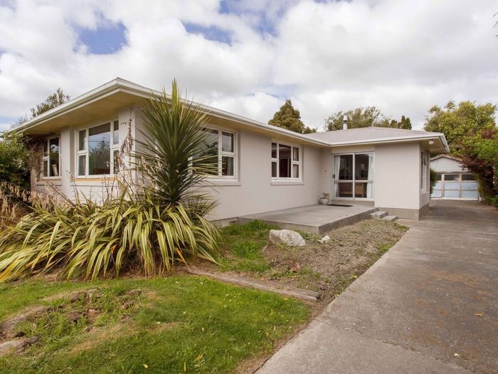 24 Donegal Street, Belfast, Christchurch City, Canterbury, 8051, New Zealand