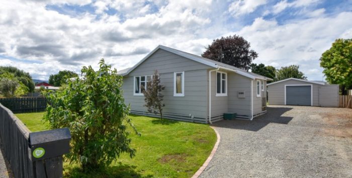 32 Rhodes Street, Carterton, Wellington, 5713, New Zealand